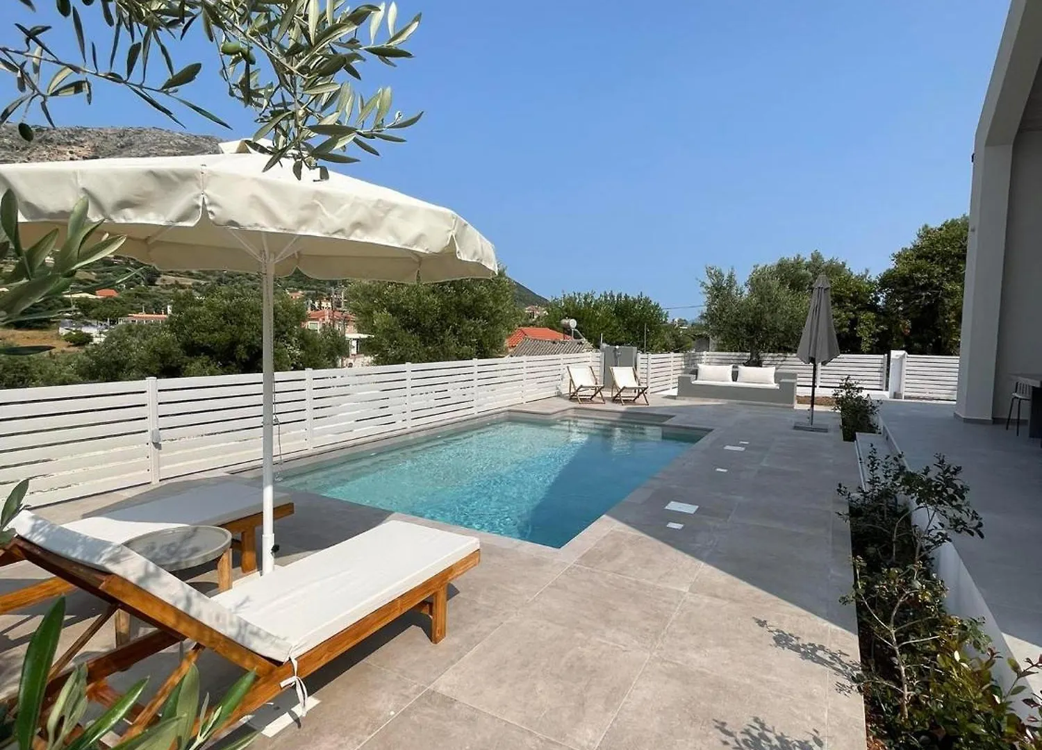Myrtia Villas I Anomeria 0*,